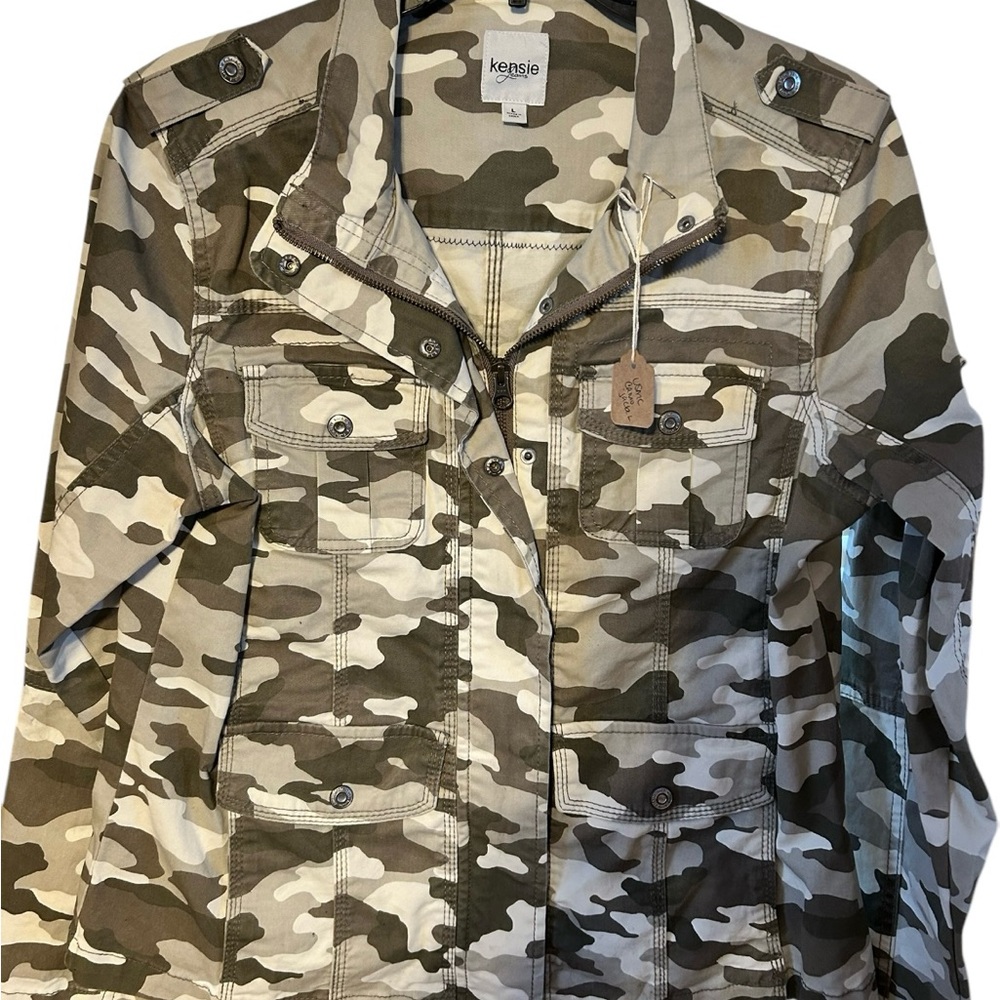 Upcycled military inspired jacket - Picture 2 of 2